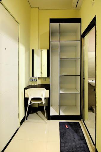 Dekost Madiun Hotel ภายนอก รูปภาพ
